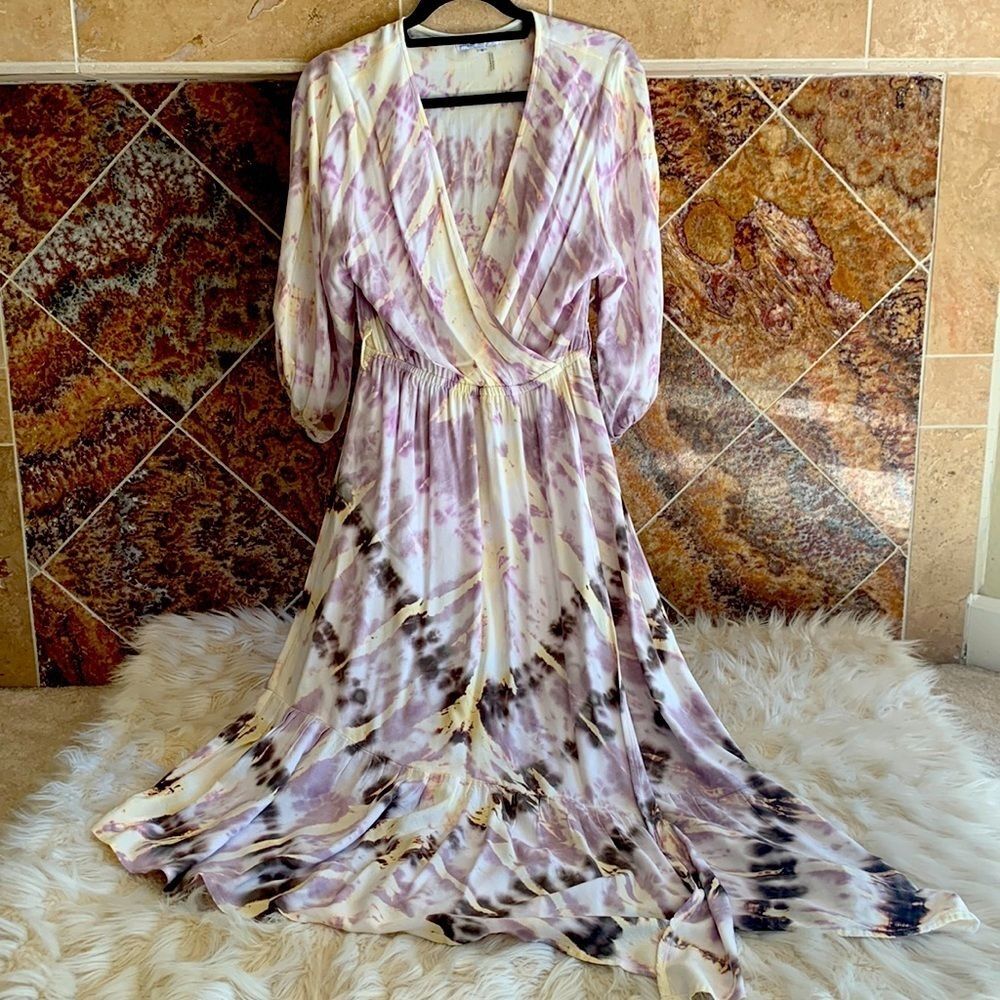 Young Fabulous & Broke Purple Yellow White Mauve Harvest Tie Dye Jillian Wrap SM - Picture 2 of 6